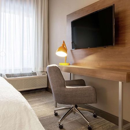 Hampton Inn Rockford Luaran gambar